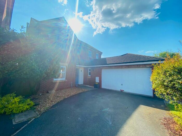 4 Bedroom Detached House To Rent In Dam Wood Close, Gillibrand, Chorley, PR7