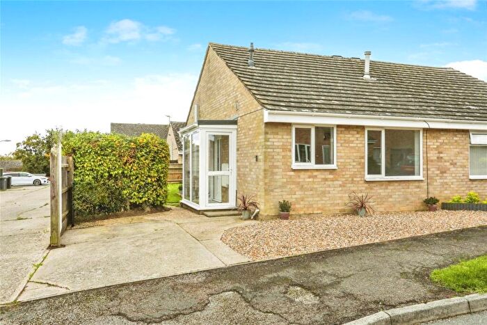 2 Bedroom Bungalow For Sale In Steggall Close, Needham Market, Ipswich, Suffolk, IP6