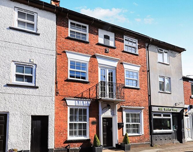 2 Bedroom Property For Sale In Newport Street, Brewood, Stafford, ST19