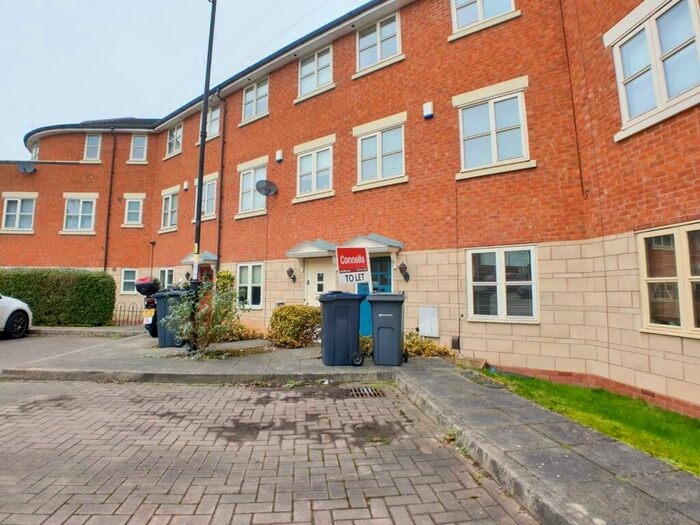 3 Bedroom House To Rent In Towpath Way, Kings Heath, Birmingham, B14