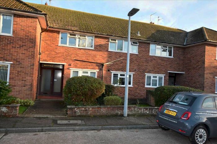 2 Bedroom Flat To Rent In Mayfield Court, Barnhorn Close, Bexhill TN39