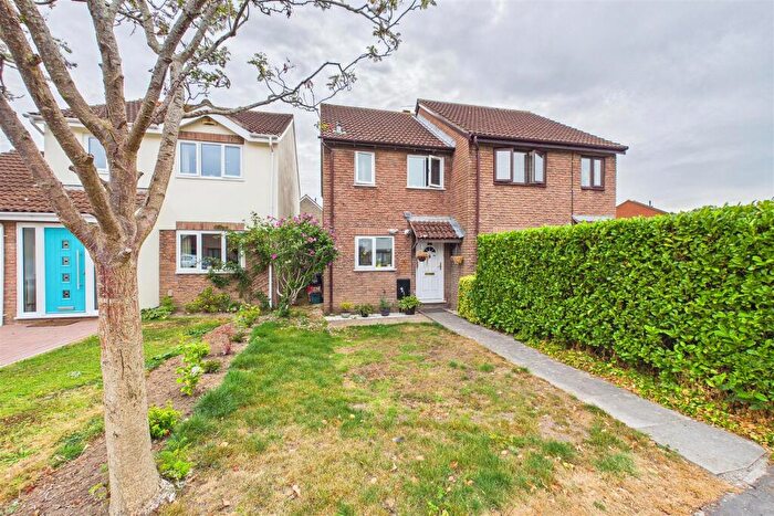 2 Bedroom House For Sale In Spacious Two-bed In Popular Clevedon Location, BS21