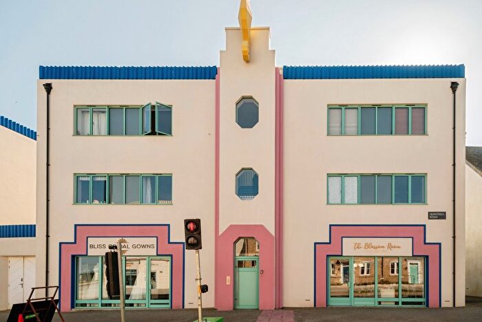 2 Bedroom Flat For Sale In Kresennik Pennfenten, Nansledan, Newquay, Cornwall, TR8