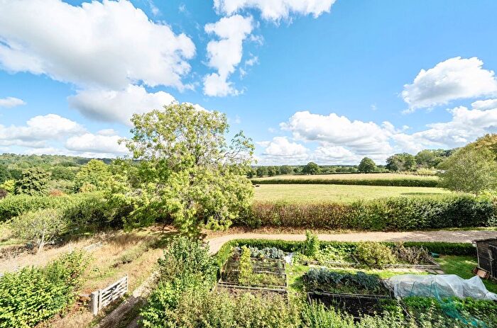 2 Bedroom Cottage For Sale In Station Road, Groombridge, TN3