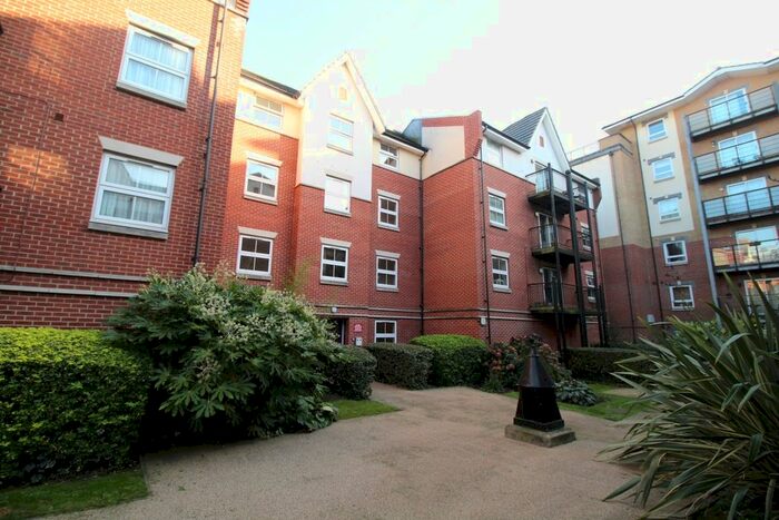 2 Bedroom Flat To Rent In Chandlers Court Briton Street, Southampton, SO14