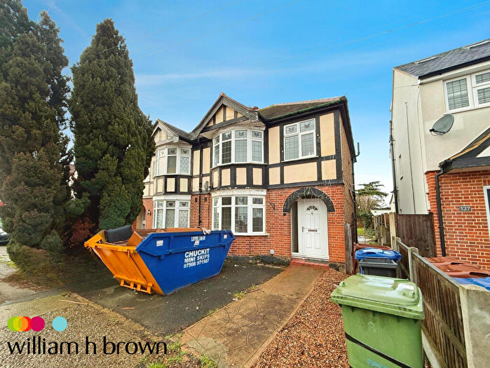 3 Bedroom Semi Detached House To Rent In North Grays, Essex, RM16