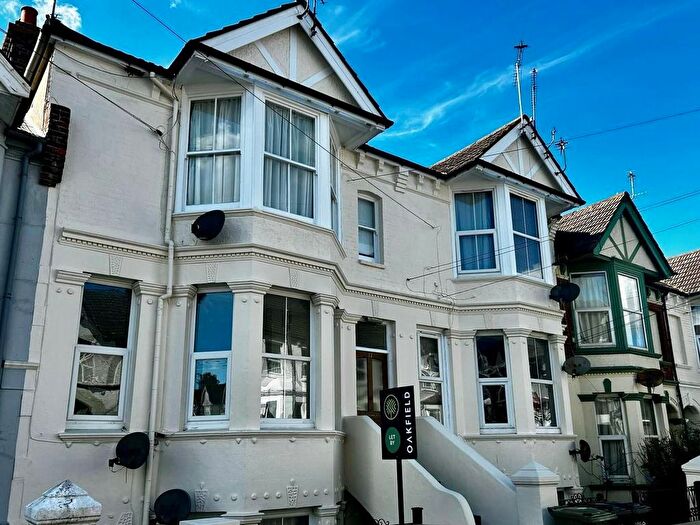 2 Bedroom Flat To Rent In Reginald Road, Bexhill-On-Sea, TN39