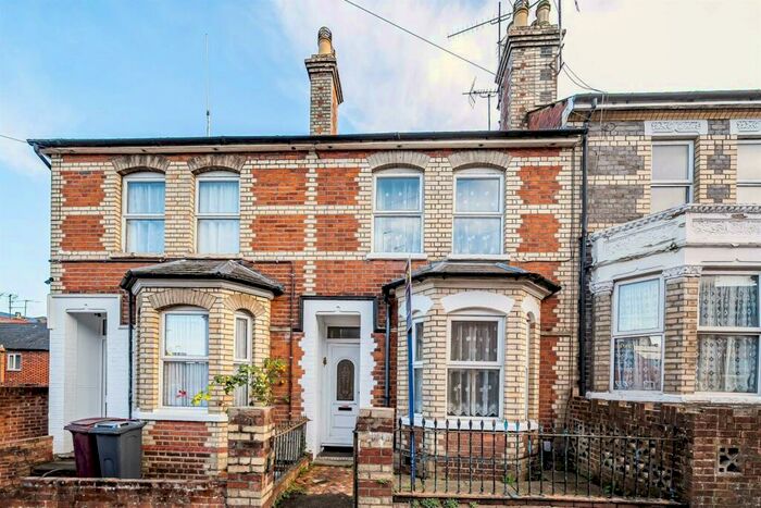 4 Bedroom Terraced House To Rent In West Hill, Reading, RG1