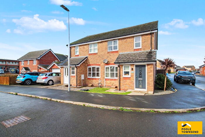 3 Bedroom Semi-Detached House For Sale In Cowper Close, Barrow-in-furness, LA14