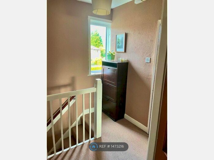 3 Bedroom Semi-Detached House To Rent In Briarfield Road, Manchester, M19