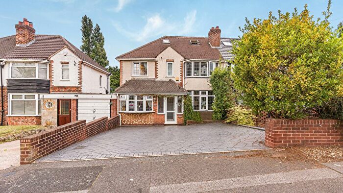 4 Bedroom Semi-Detached House For Sale In Longmoor Road, Sutton Coldfield, B73