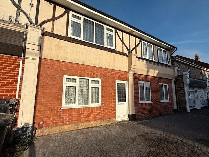 3 Bedroom Semi Detached House To Rent In Curzon Road, Bournemouth, BH1