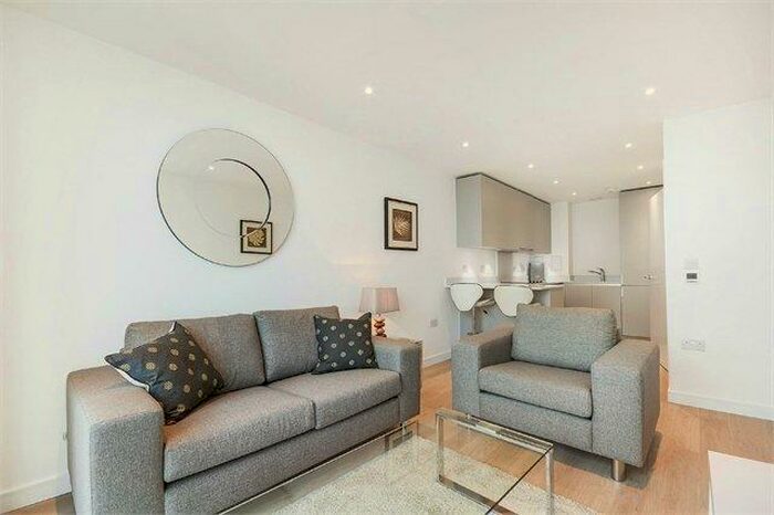 1 Bedroom Apartment To Rent In Pinnacle Apartments, Saffron Central Square, Croydon, CR0
