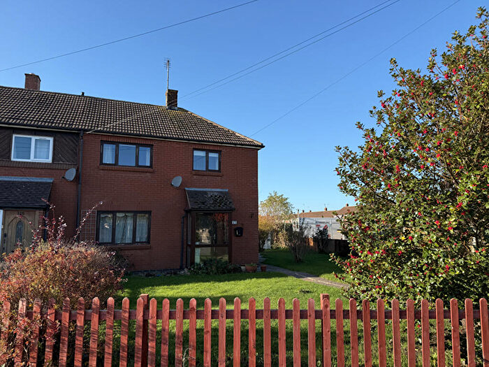 3 Bedroom End Of Terrace House For Sale In Ash Road, GL20