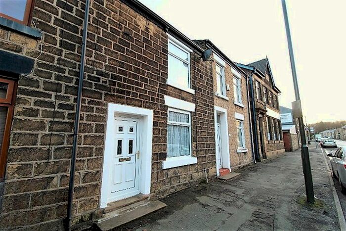2 Bedroom Terraced House To Rent In High Street West, Glossop SK13