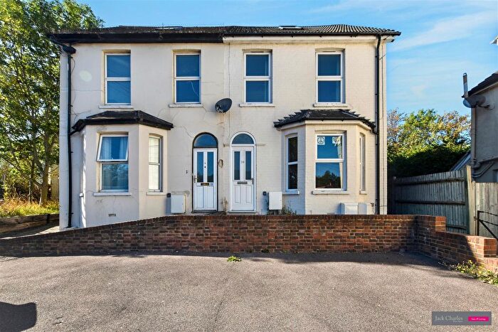2 Bedroom Flat To Rent In Clifton Road, Tunbridge Wells, TN2