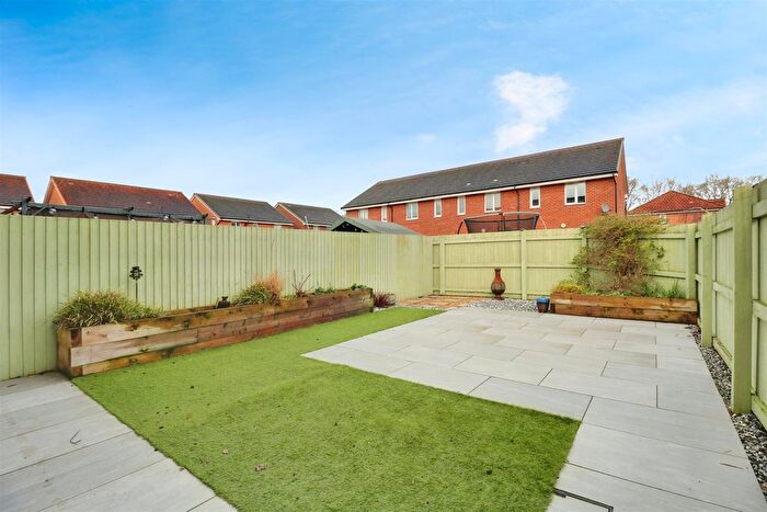 3 Bedroom End Of Terrace House For Sale In Reginald Lindop Drive, Alsager, ST7