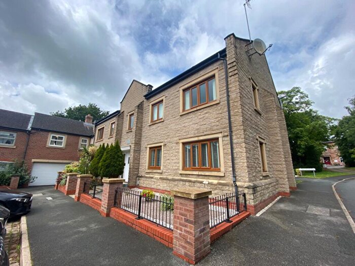 2 Bedroom Flat To Rent In Folly Wood Drive, Chorley, PR7