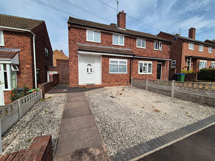 2 Bedroom Property To Rent In Coppice Road, Cradley Heath, B64