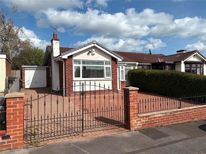 2 Bedroom Semi Detached House For Sale In Briar Lea, Shiney Row, DH4