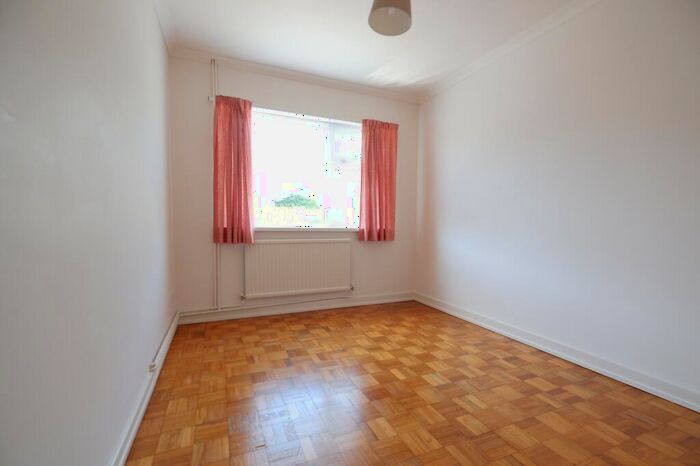 2 Bedroom Detached House For Sale In Carmarthan Close, Barry, The Vale Of Glamorgan., CF62