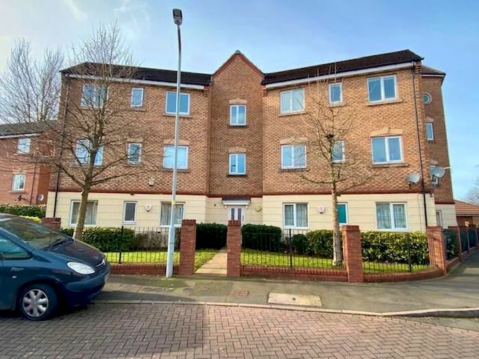 2 Bedroom Flat To Rent In Loxdale Sidings, Bilston, WV14