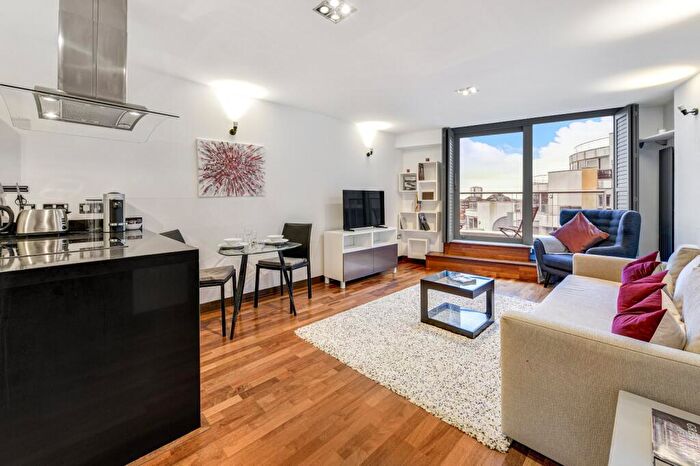 1 Bedroom Flat To Rent In Bridges Court Road, London, SW11