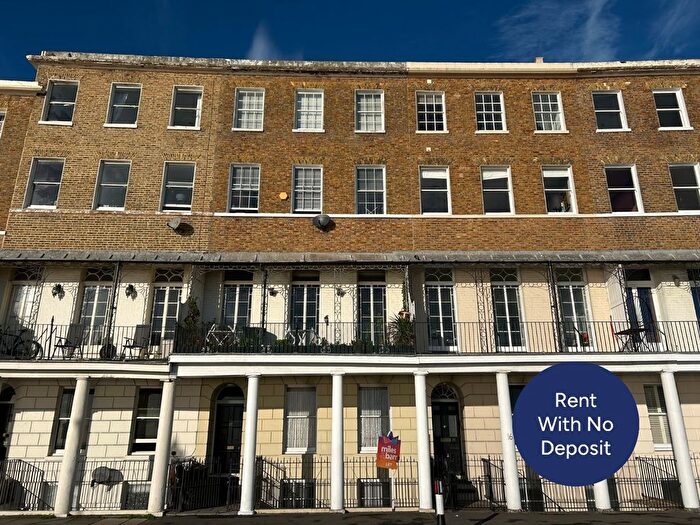 1 Bedroom Flat To Rent In Wellington Crescent, Ramsgate, Kent, CT11