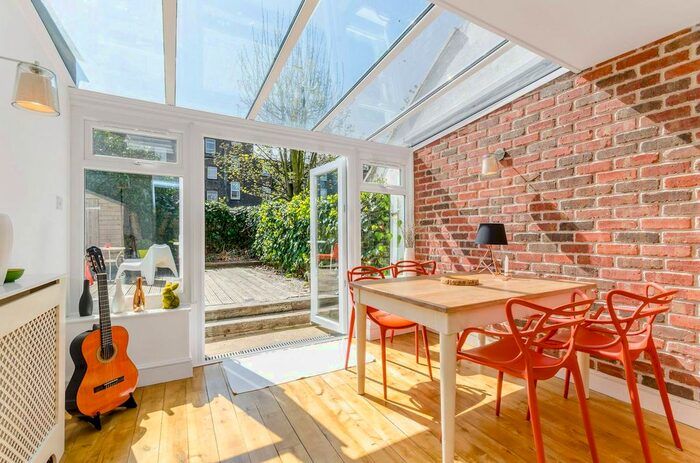 2 Bedroom Maisonette To Rent In Talgarth Road, Barons Court, London, W14