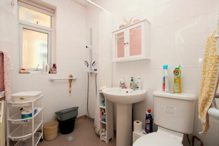 2 Bedroom Semi-Detached Bungalow For Sale In Bryant Road, Kettering, Northamptonshire, NN15