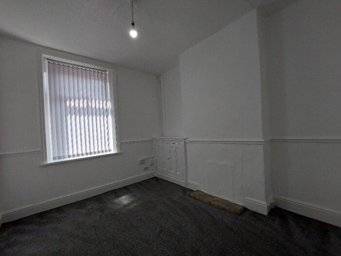 2 Bedroom Terraced House To Rent In Towneley Street, Burnley, BB10