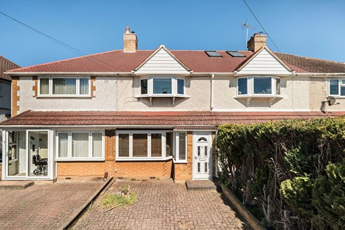 2 Bedroom Terraced House For Sale In The Alders, Hanworth, TW13