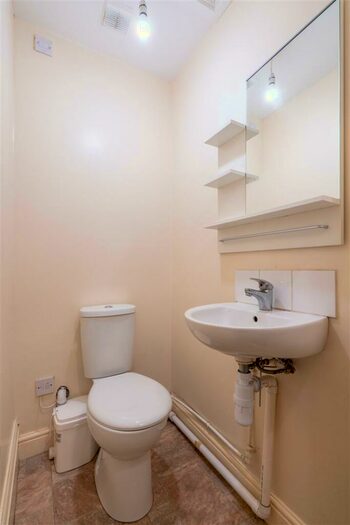 5 Bedroom House To Rent In Roebuck Road, Crookesmoor, Sheffield, S6