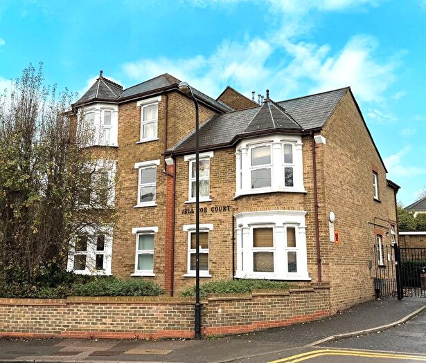 2 Bedroom Flat For Sale In Flat Jellicoe Court, Beverley Mews, Highams Park, E4