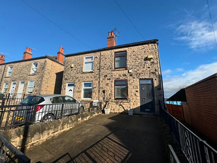 3 Bedroom Semi-Detached House To Rent In Vale Road, Mansfield Woodhouse, Mansfield, NG19