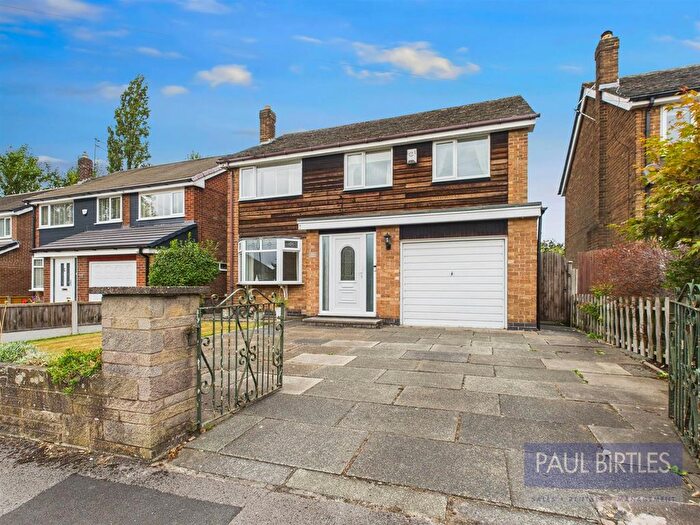 4 Bedroom Detached House For Sale In Church Road, Flixton, Trafford, M41