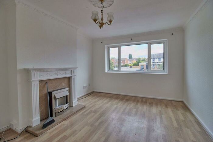 2 Bedroom Apartment To Rent In Atkins Way, Burbage, LE10