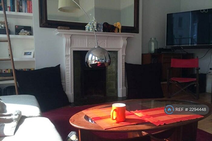 2 Bedroom Flat To Rent In Brunswick Place, Hove, BN3