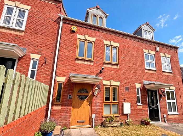 3 Bedroom Terraced House For Sale In Churchward Drive, Telford, Shropshire, TF3
