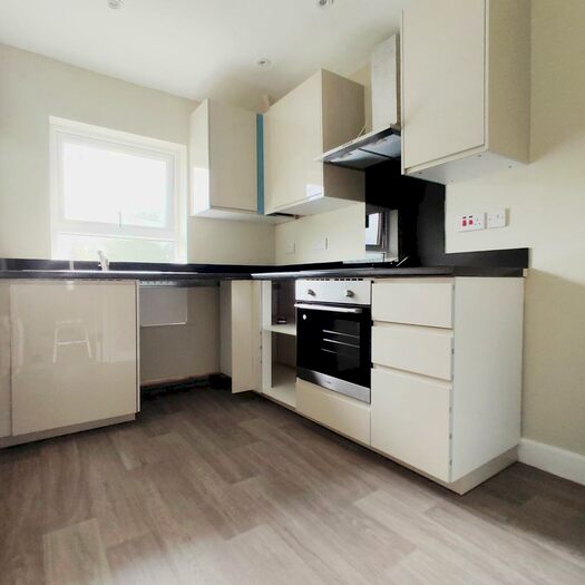 1 Bedroom Flat To Rent In Shenley Lane, Birmingham, B29