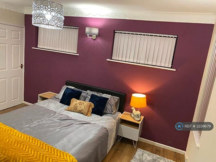 4 Bedroom Bungalow To Rent In Nottingham, Nottingham, NG5