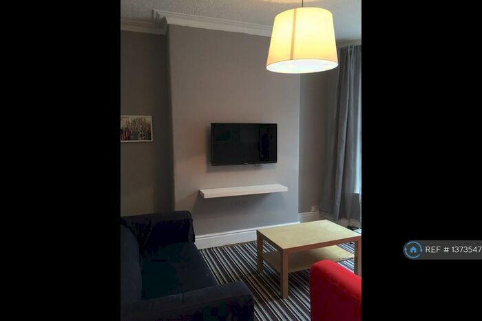 2 Bedroom Terraced House To Rent In Wavertree, Liverpool, L15