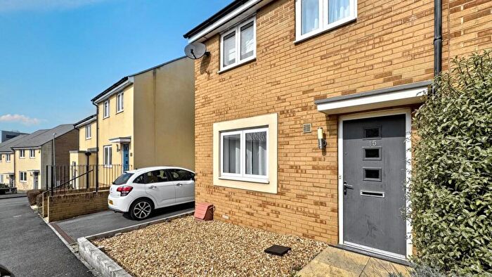 3 Bedroom Semi-Detached House To Rent In Hawthorn Way, Bristol, Emersons Green, Bristol, BS16