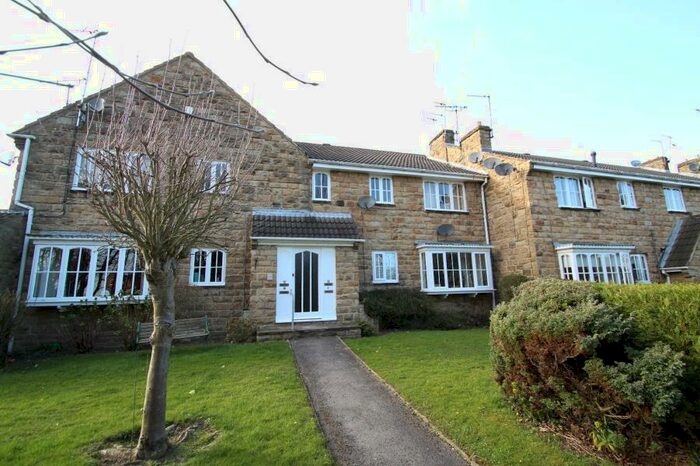 2 Bedroom Flat To Rent In Stonefield, Scarcroft, Thorner Lane, LS14