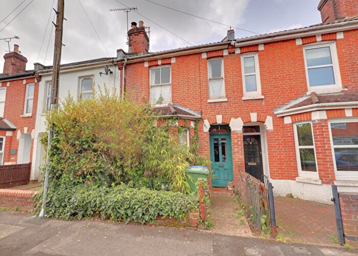 2 Bedroom Terraced House For Sale In Imperial Avenue, Shirley, Southampton, SO15