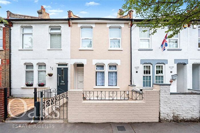 4 Bedroom Terraced House To Rent In Exeter Road, Addiscombe, CR0
