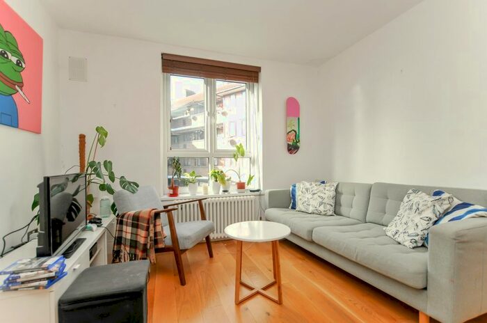 2 Bedroom Flat To Rent In Charnwood Street, London, E5