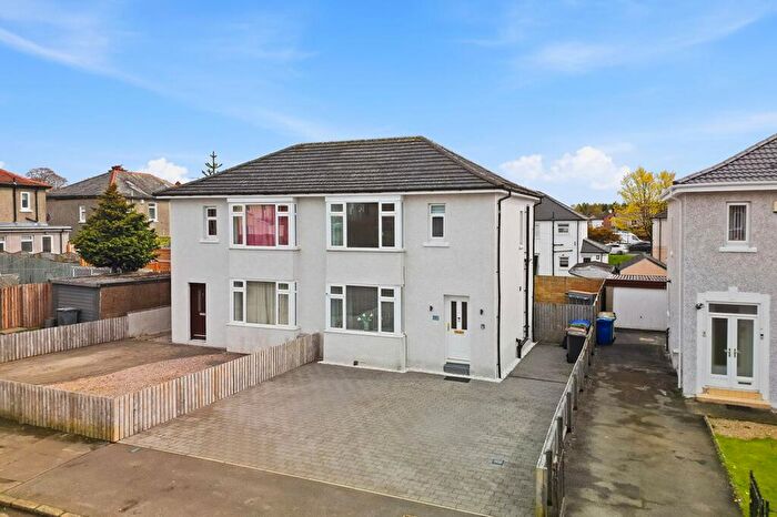 3 Bedroom Semi Detached House For Sale In Douglas Road, Renfrew, PA4