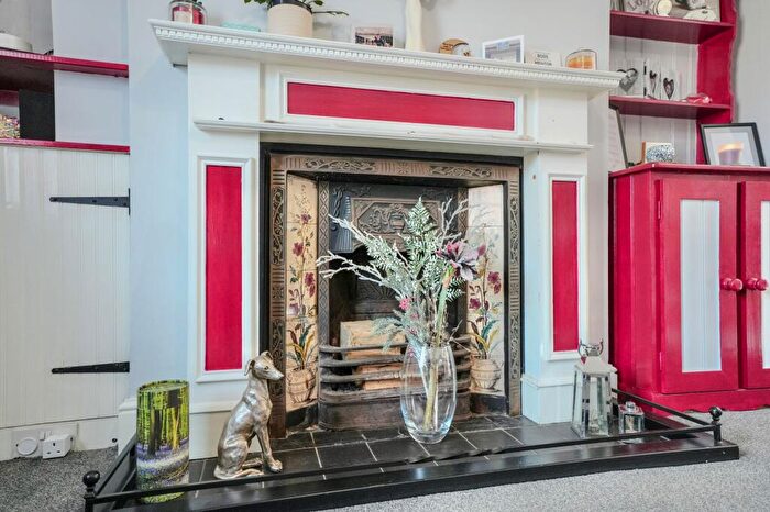 3 Bedroom End Of Terrace House For Sale In Millfield Road, North Walsham, NR28