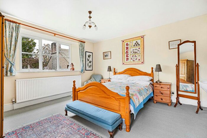 4 Bedroom Detached House For Sale In Bampton Road, Clanfield, Bampton, West Oxfordshire, OX18